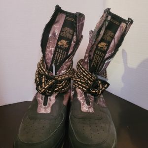 Nike Air boots